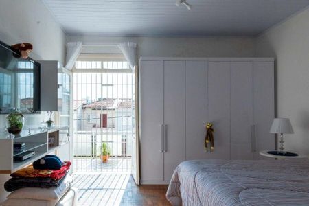 Casa à venda com 4 quartos, 270m² em Mirandópolis, São Paulo