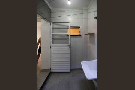 Casa de condomínio à venda com 64m², 2 quartos e 2 vagas Casa de condomínio à venda com 64m², 2 quartos e 2 vagasÁrea de Serviço