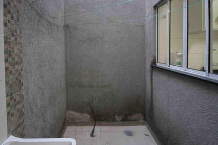 Casa de condomínio à venda com 64m², 2 quartos e 2 vagas Casa de condomínio à venda com 64m², 2 quartos e 2 vagasÁrea de Serviço