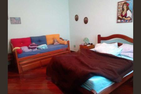 Casa à venda com 380m², 5 quartos e 4 vagas