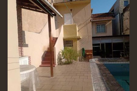 Casa à venda com 380m², 5 quartos e 4 vagas