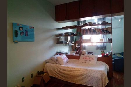 Casa à venda com 380m², 5 quartos e 4 vagas