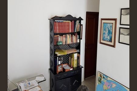 Casa à venda com 4 quartos, 450m² em Vila Congonhas, São Paulo