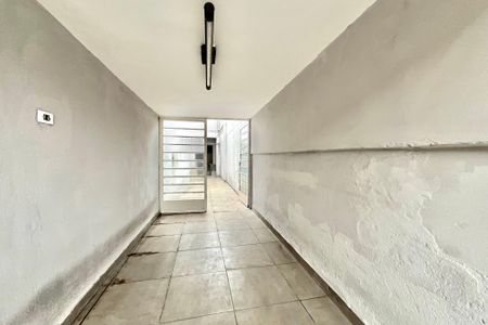 Casa à venda com 300m², 3 quartos e 3 vagas Casa à venda com 300m², 3 quartos e 3 vagasGaragem