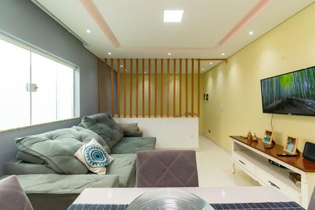 Sala de casa de condomínio para alugar com 2 quartos, 70m² em Jardim Tiete, São Paulo