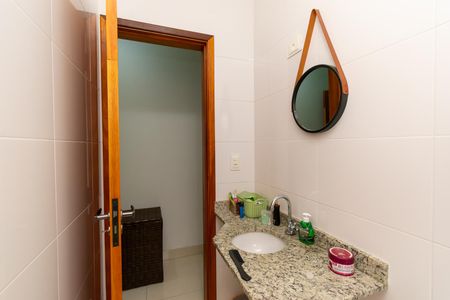 Casa de condomínio para alugar com 70m², 2 quartos e 1 vaga Casa de condomínio para alugar com 70m², 2 quartos e 1 vagaBanheiro da Suíte