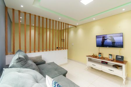 Casa de condomínio para alugar com 70m², 2 quartos e 1 vaga Casa de condomínio para alugar com 70m², 2 quartos e 1 vagaSala