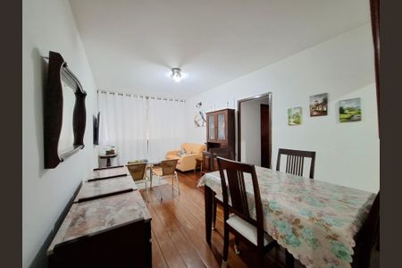 Apartamento para alugar com 68m², 2 quartos e sem vagaSala