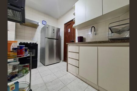 Apartamento para alugar com 68m², 2 quartos e sem vagaCozinha