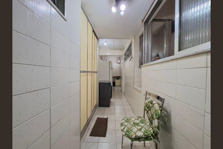 Apartamento para alugar com 68m², 2 quartos e sem vagaÁrea de serviço