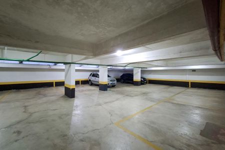 Apartamento para alugar com 94m², 2 quartos e 1 vaga Apartamento para alugar com 94m², 2 quartos e 1 vagaGaragem