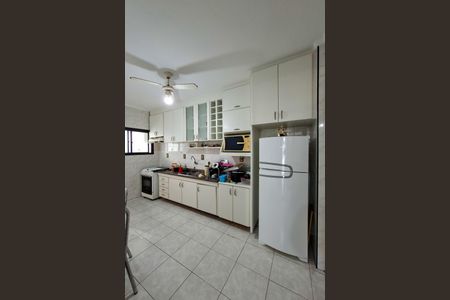 Apartamento para alugar com 94m², 2 quartos e 1 vaga Apartamento para alugar com 94m², 2 quartos e 1 vagaCozinha
