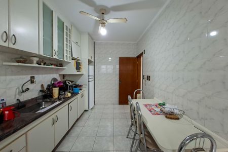 Apartamento para alugar com 94m², 2 quartos e 1 vaga Apartamento para alugar com 94m², 2 quartos e 1 vagaCozinha