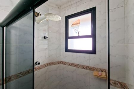 Apartamento para alugar com 94m², 2 quartos e 1 vaga Apartamento para alugar com 94m², 2 quartos e 1 vagaBanheiro da Suíte