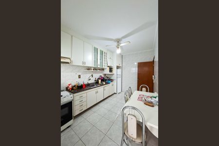 Apartamento para alugar com 94m², 2 quartos e 1 vaga Apartamento para alugar com 94m², 2 quartos e 1 vagaCozinha