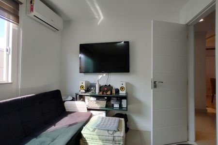 Casa de condomínio à venda com 315m², 4 quartos e 1 vagaQuarto 