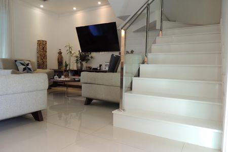 Casa de condomínio à venda com 315m², 4 quartos e 1 vagaSala