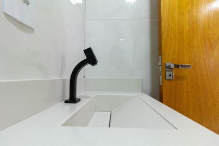 Casa à venda com 210m², 3 quartos e 5 vagasBanheiro da Suíte 2