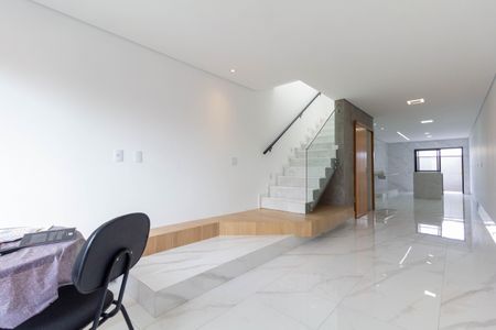 Sala de casa à venda com 3 quartos, 210m² em Penha de França, São Paulo