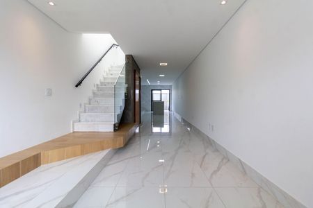 Sala de casa à venda com 3 quartos, 210m² em Penha de França, São Paulo