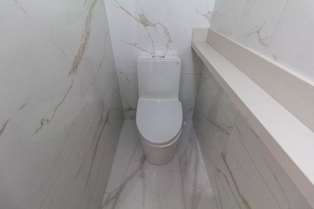 Casa à venda com 210m², 3 quartos e 5 vagasLavabo 1