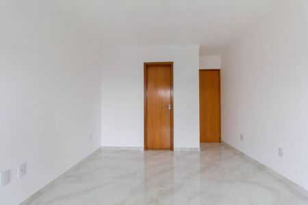 Casa à venda com 210m², 3 quartos e 5 vagasSuíte 1