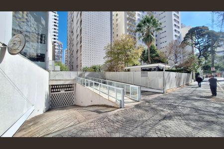 Apartamento à venda com 116m², 3 quartos e 1 vagaFachada