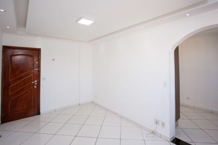 Sala de apartamento à venda com 2 quartos, 60m² em Piraporinha, Diadema