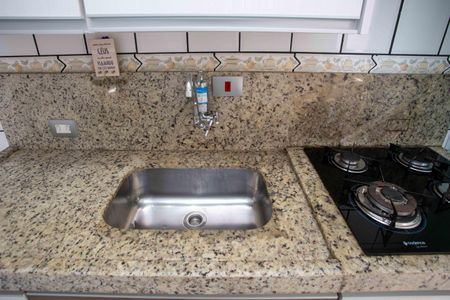 Apartamento à venda com 60m², 2 quartos e 1 vagaCozinha