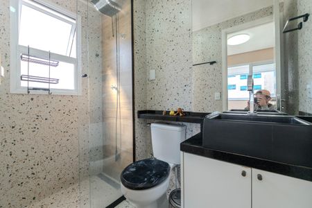 Apartamento para alugar com 32m², 1 quarto e sem vaga Apartamento para alugar com 32m², 1 quarto e sem vagaBanheiro da Suíte 1