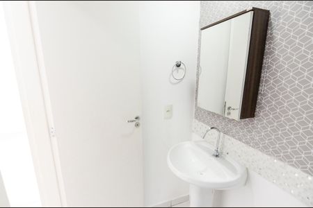 Apartamento para alugar com 50m², 2 quartos e sem vaga Apartamento para alugar com 50m², 2 quartos e sem vagaBanheiro