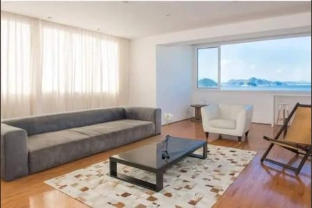Apartamento à venda com 239m², 3 quartos e 1 vaga