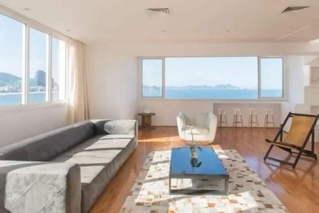 Apartamento à venda com 239m², 3 quartos e 1 vaga