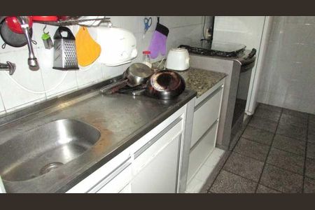 Apartamento à venda com 80m², 2 quartos e sem vaga