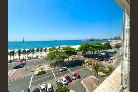 Apartamento à venda com 167m², 3 quartos e 1 vaga Apartamento à venda com 167m², 3 quartos e 1 vagaQuarto 1 - vista