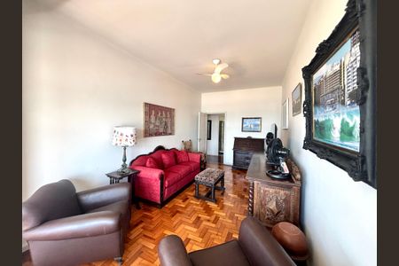 Apartamento à venda com 167m², 3 quartos e 1 vaga Apartamento à venda com 167m², 3 quartos e 1 vagaQuarto 1