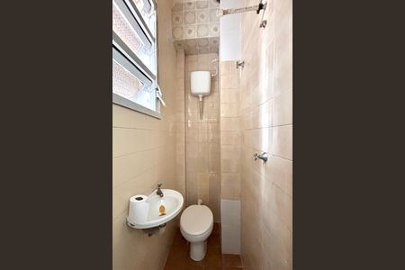 Apartamento à venda com 167m², 3 quartos e 1 vaga Apartamento à venda com 167m², 3 quartos e 1 vagaÁrea de serviço - banheiro