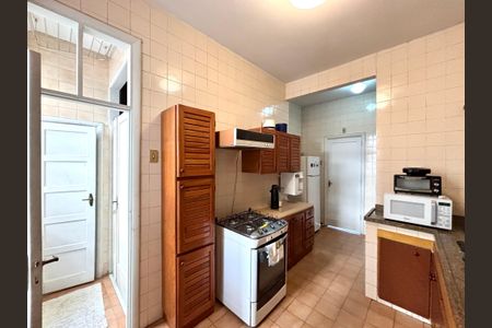 Apartamento à venda com 167m², 3 quartos e 1 vaga Apartamento à venda com 167m², 3 quartos e 1 vagaCozinha
