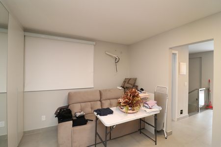 Escritório de casa de condomínio à venda com 4 quartos, 186m² em Jardim Guanabara, Rio de Janeiro