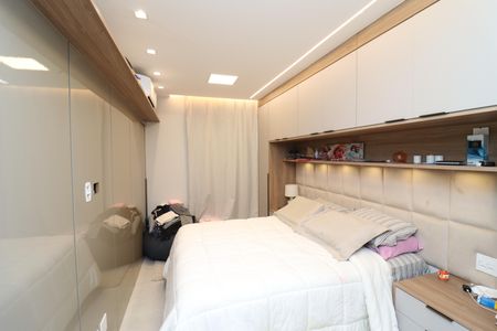 Casa de condomínio à venda com 186m², 4 quartos e 2 vagasSuíte 3