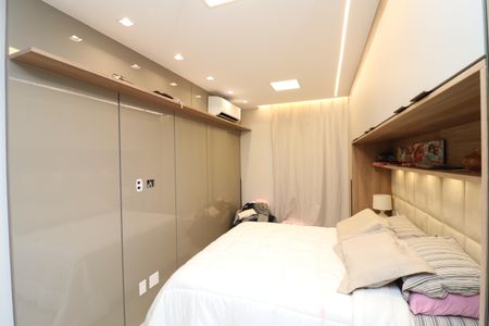 Casa de condomínio à venda com 186m², 4 quartos e 2 vagasSuíte 3