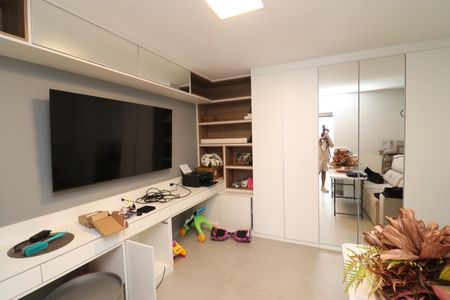 Escritório de casa de condomínio à venda com 4 quartos, 186m² em Jardim Guanabara, Rio de Janeiro