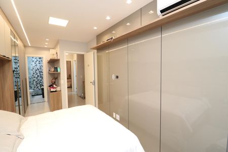 Casa de condomínio à venda com 186m², 4 quartos e 2 vagasSuíte 3