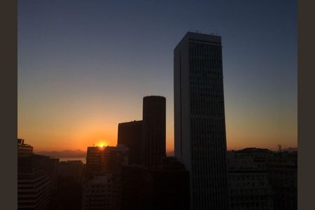 Apartamento à venda com 25m², 1 quarto e sem vagaVista