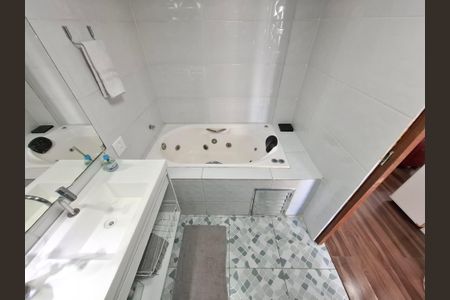 Apartamento à venda com 25m², 1 quarto e sem vagaBanheiro 