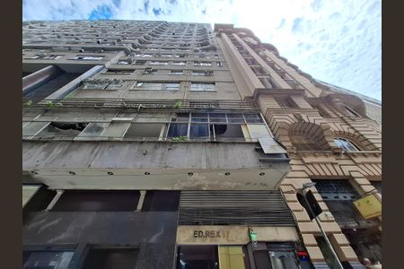 Apartamento à venda com 25m², 1 quarto e sem vagaFachada 