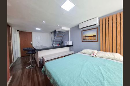 Apartamento à venda com 25m², 1 quarto e sem vagaSala/Quarto 