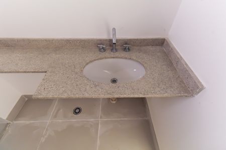 Apartamento à venda com 125m², 3 quartos e 2 vagasBanheiro da Suíte 3