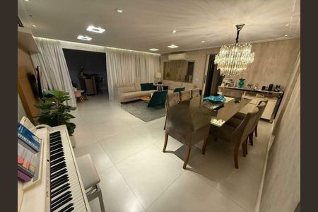 Apartamento à venda com 3 quartos, 119m² em Mooca, São Paulo