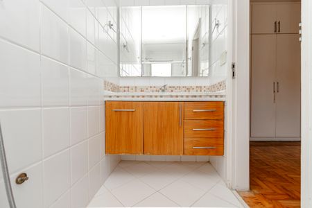 Apartamento à venda com 157m², 4 quartos e 2 vagasBanheiro da Suíte